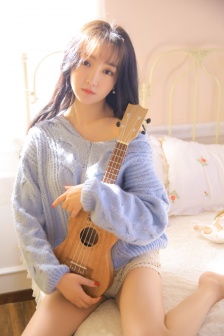 小荡货奶真大水多好紧视频